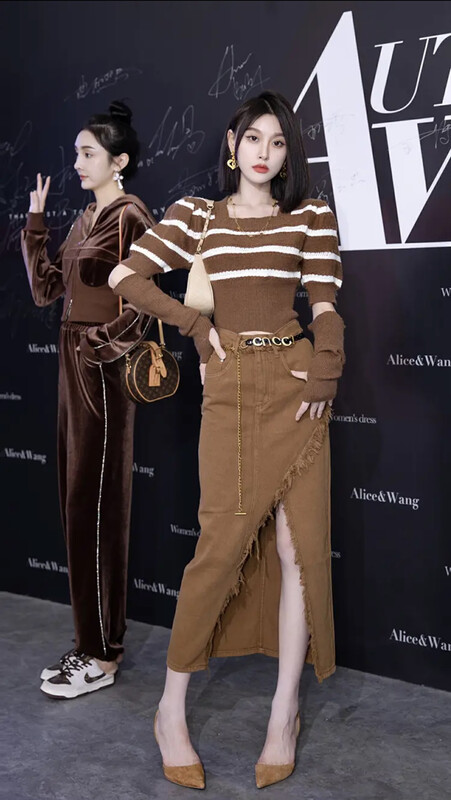 [SAVAGE] Atmospheric Versatile Round Collar Contrast Striped Warm Sweater (with Sleeves) S1159# WPL
