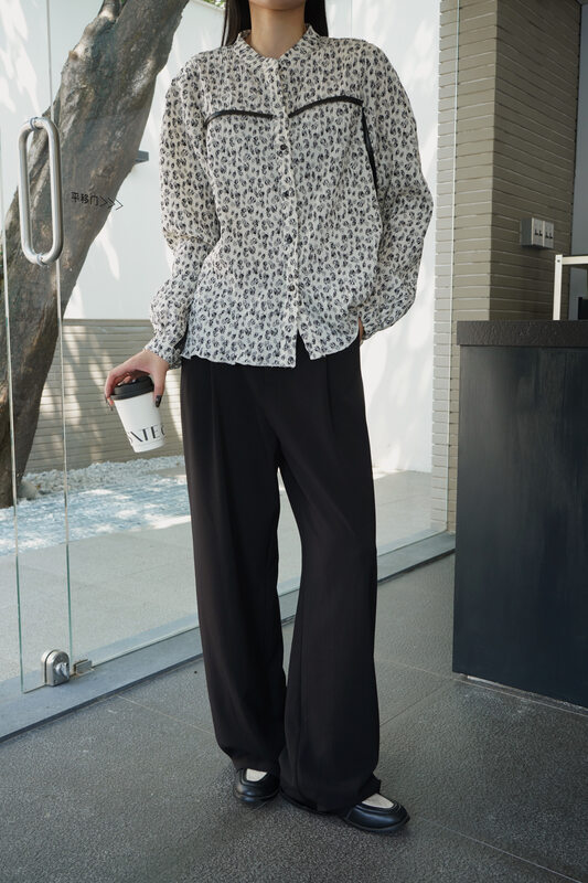 【NEIHE】Temperament floral contrast color PU leather single-breasted long-sleeved shirt shirt 6250# JHY