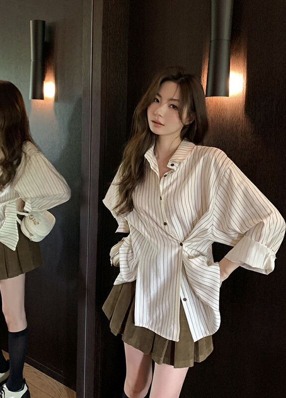 New in autumn! [SAVAGE] French hot girl style all-match lapel hem slit shirt E9968# WPL