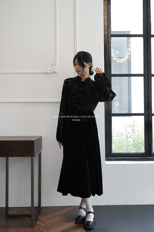 【NEIHE】French stitching lace long-sleeved dress 6178# JHY