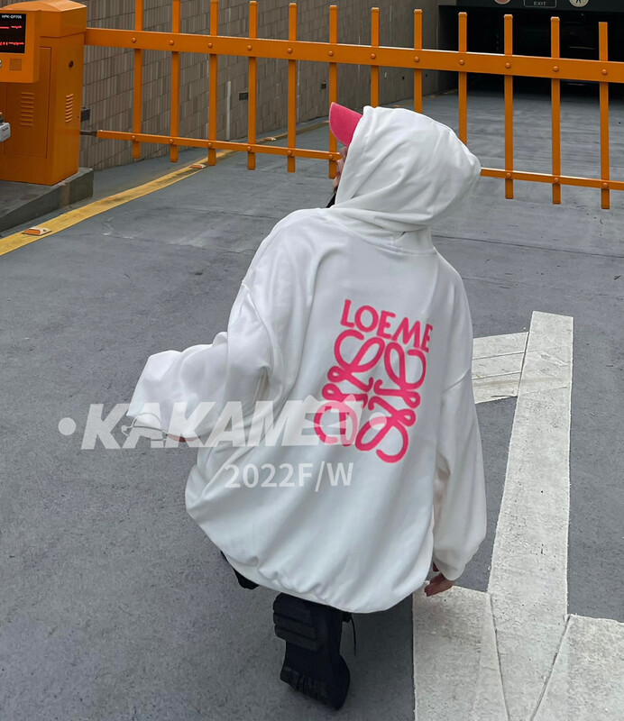 [KAKAMEE] Autumn new high street style embroidered embroidered hooded sweater loose casual large version slimming S790