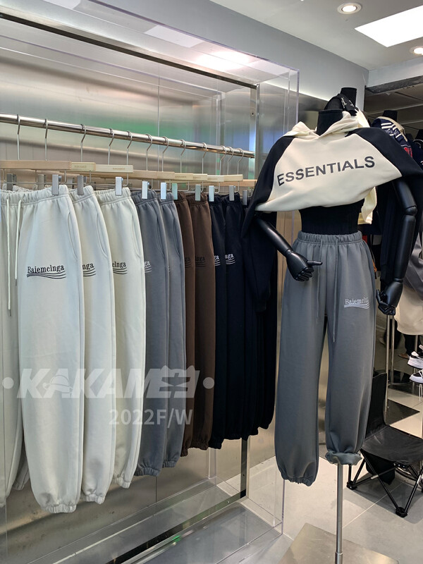 [KAKAMEE] American high street embroidery letter material is very good type is casual pants casual pants 5271