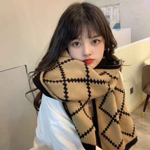 Korean version of knitted woolen scarf female winter new thickening warm student wild cute net red couple scarf male