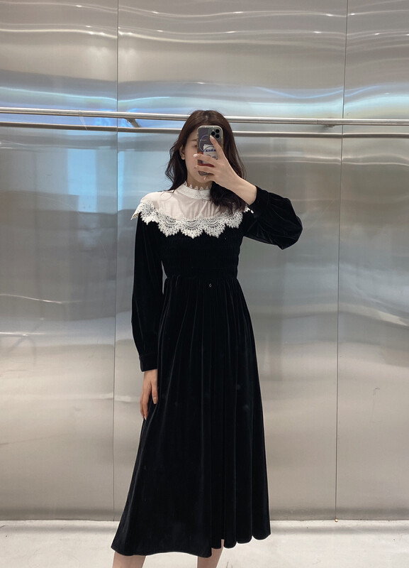 Autumn is new! [MI2 (N: AA)] French retro contrast color lace velvet long-sleeved dress E9499# JJ