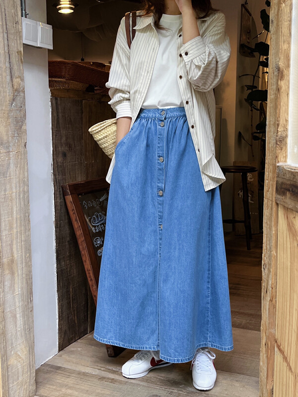 New in autumn!【EVER TRUE】Korean style skirt with slits and buttons 96001# CLS
