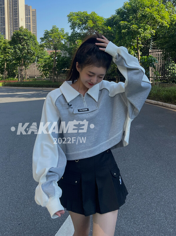 Original price 94.99! [KAKAMEE] Trendy brand small icon stitching POLO collar long sleeves short sweater net red hot girl N70