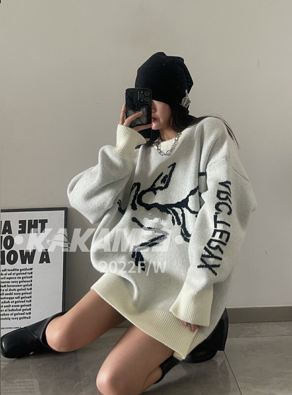 [KAKAMEE] 2022 new trendy brand printing round neck pullover sweater loose and casual large version slimming 1908