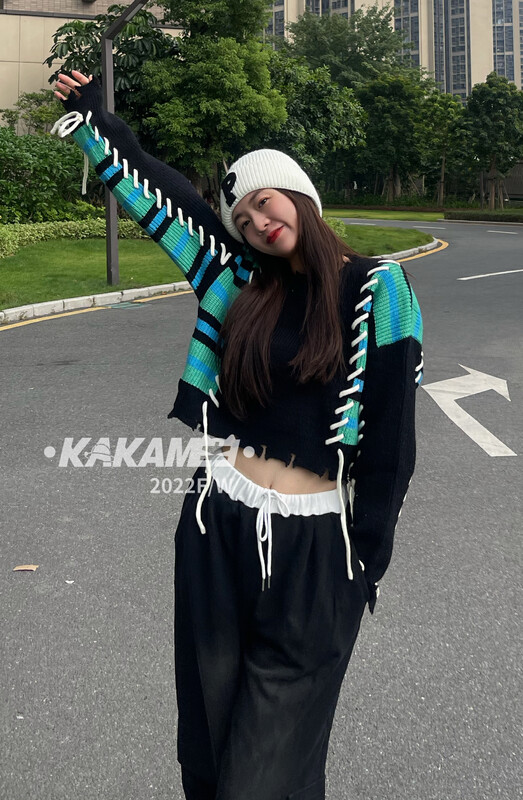 【KAKAMEE】Lazy wind loose short sweater sweater hand-woven contrast color N1855