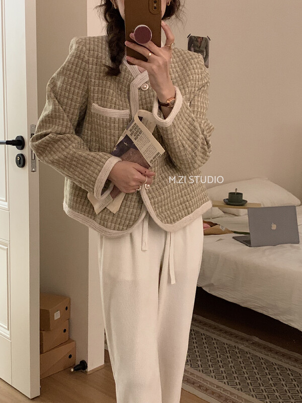 Autumn is new! [M.ZI STUDIO] Xiaoxiang style contrasting color pocket short jacket 12068# HBX