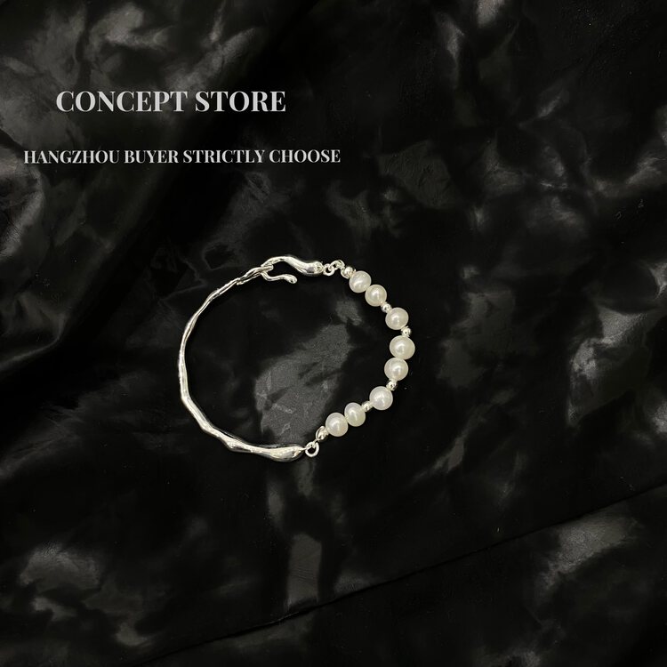[Concept Store - Object Reverse] Splicing pearl temperament fashion bracelet (with gift box packaging) XJJ-S0032-1# CHO
