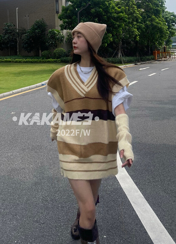 [KAKAMEE] American retro college vest (with sleeves) with sleeves 1823