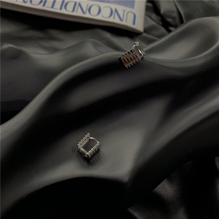 [Concept Store - Object Reverse] Copper Buckle Square All-match Earrings (with Box Random) WE-N12477KOZ# CHO