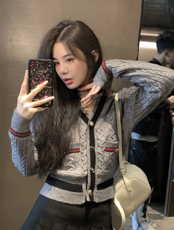【SAVAGE】Korean college style V-neck contrast color knitted cardigan S1181# WPL
