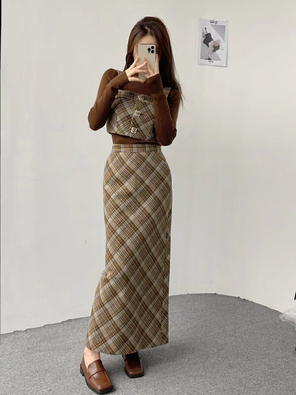 New for winter!  【MI2(N:AA)】Retro plaid vest + all-match bottoming sweater + high waist and slim suit B6516# JJ