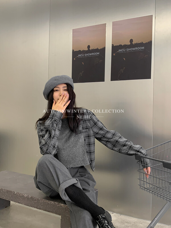 [NEIHE] Pullover knitted plaid long-sleeved shirt 88130# JHY