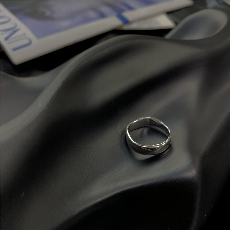 【Concept Store - Object Reverse】Simple Square Texture Ring (with Box Random) WE-KA09979A0Z# CHO