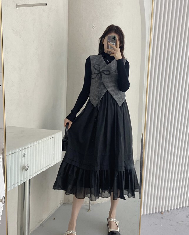 【MI2(N:AA)】Solid Color Slim Fit Half Turtleneck Dress + Buckle Design Vest Two-piece Suit A3511# JJ