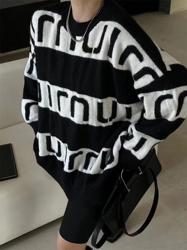 New in autumn!  [Korean C Home] Casual Loose Contrast Color Letter Round Neck Pullover Warm Sweater 0708# PCZ