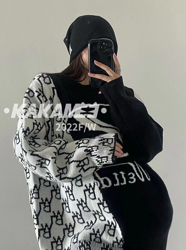 [KAKAMEE] Tide brand stitching letters full of printed LOGO contrast color sweater 1931