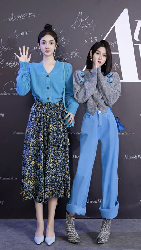 【SAVAGE】Winter new retro all-match high waist elastic waist stitching pleated floral skirt S1088# WPL