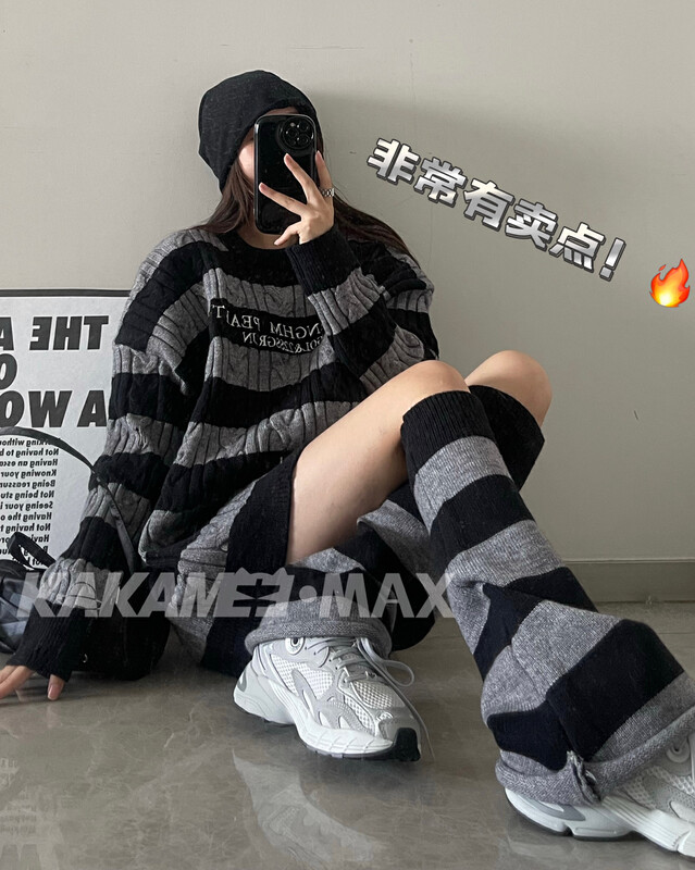 [KAKAMEE] Spice Girl Nirvana Lazy Wind Loose Suit (with Leg Cover) Twist Knit Retro Leg Cover Sweater 1915