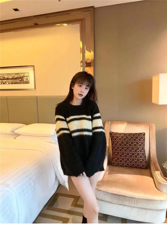 New in autumn! [Korean C home] casual striped round neck large warm sweater 0655# PCZ