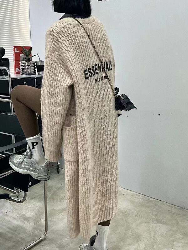 New for winter!  【MINI NI】Loose knitted cardigan with letters on the back 9275# PCZ