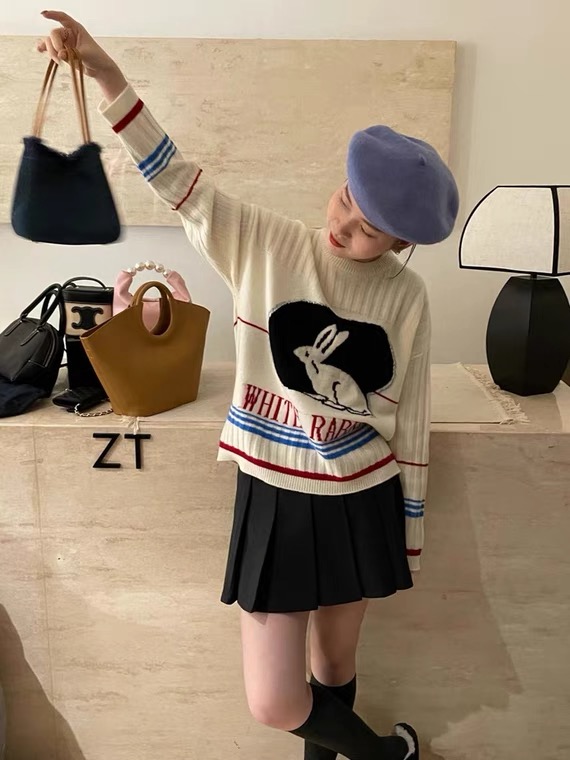 【SUSAN】Rabbit Pattern Loose Round Neck Warm Sweater 86301# LSW
