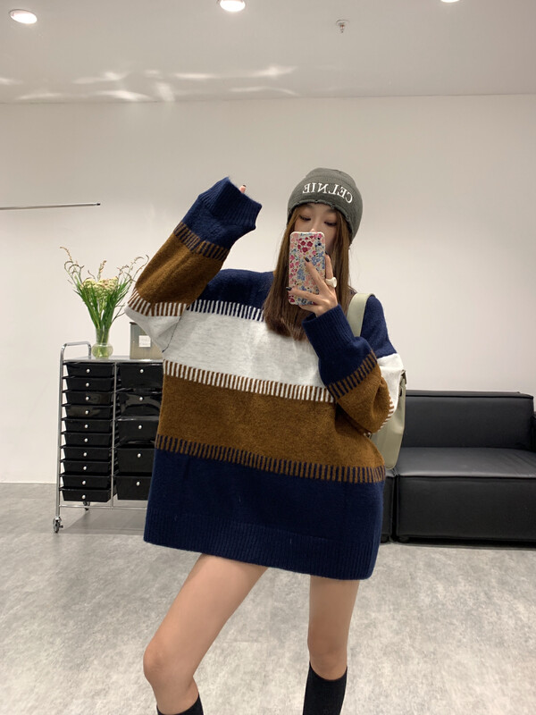 [VANESSA] Round neck pullover casual warm sweater 8036 # OZQ