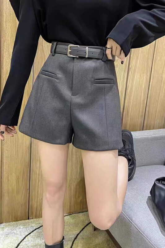 New in autumn! [Queen QUEEN] High-quality textured wide-leg casual shorts (with belt) A292866# OZQ