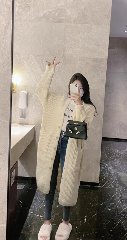 New in winter! [MI NI] long knitted cardigan + letter long-sleeved simple T-shirt suit 9287# PCZ