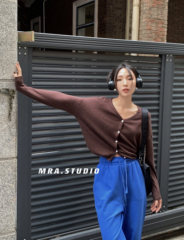 Original price 88.99! [MRA] All-match simple and comfortable raccoon thin velvet short knitted cardigan M1927