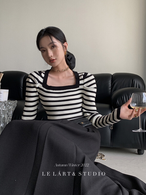 [LE LART] French Small Fragrance Hepburn Square Neck Puff Sleeve Striped Pullover Knit Sweater XL265