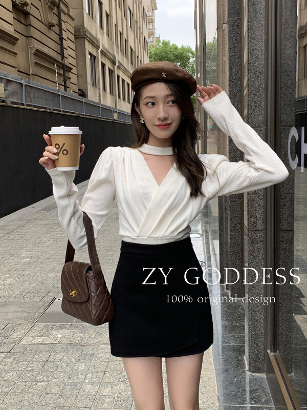 [ZY] Korean solid color V-neck halter cross-chest waist all-match long-sleeved top knitted sweater (thick plate warm) 18230