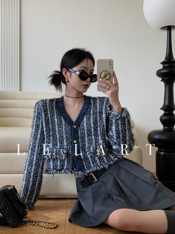【LE LART】French Small Fragrance Gold Button Bright Silk Cardigan Sweater Knit Cardigan XL218# JHY