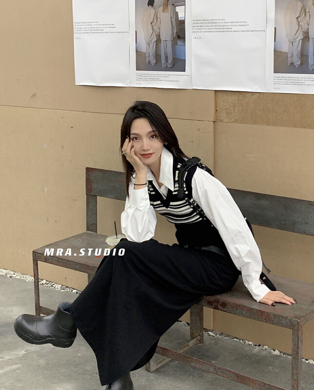 [MRA] Japanese simple stitching fake two-piece sweater L1205