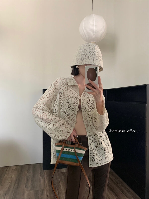 New in early autumn! [DT CLASSIC] French hollow design lace shirt (with hat) D4966-C1# JHY