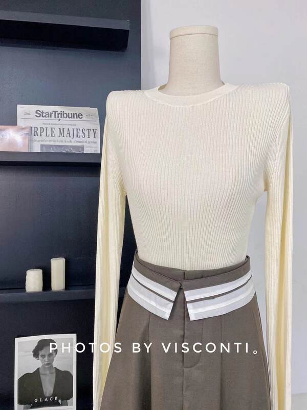New in early autumn! [C Ouni] Round neck slim fit sweater C225-BW02322# GYJ