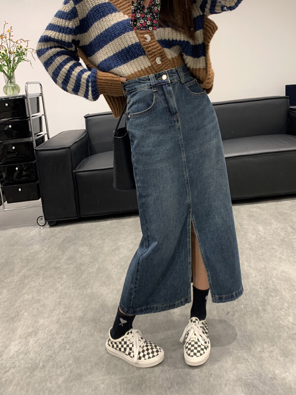 New in autumn!【VANESSA】All-match high-waisted straight slit denim skirt 6883# OZQ