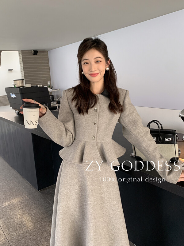 [ZY] Temperament celebrity Xiaoxiangfeng ruffled coat is thin and large skirt umbrella skirt suit (high-end woolen) 18219