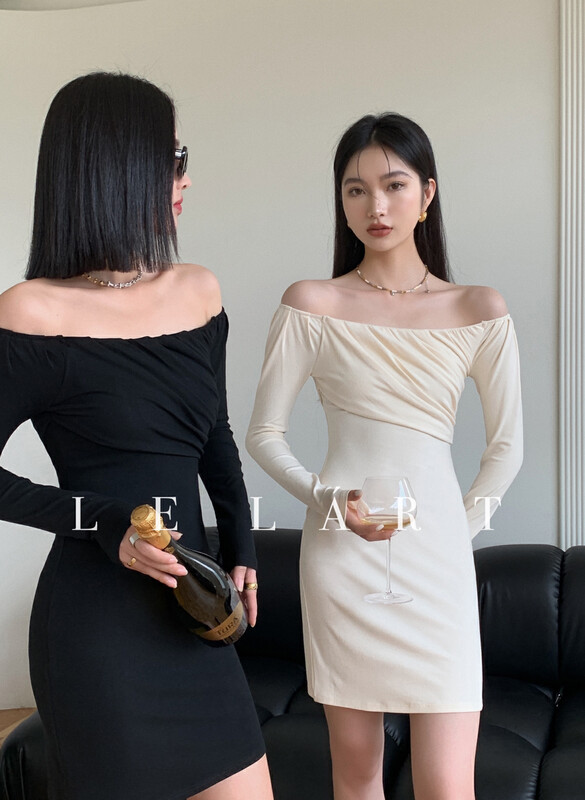 【LE LART】French pure lust style sweet and spicy style pleated one-word neck off-shoulder slim dress dress LL5640# JHY