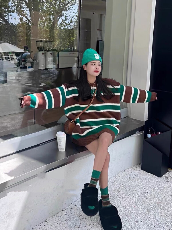 New in winter! [Blue Show] Retro Colorblock Striped Loose Knit Sweater 7834# LSW