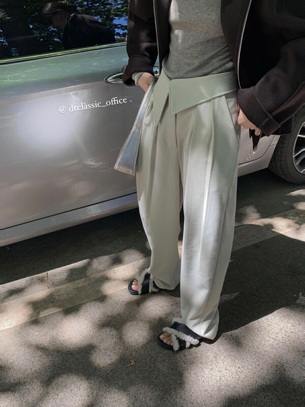 New in autumn! [DT CLASSIC] Korean version of the waist design irregular straight trousers D4949# JHY
