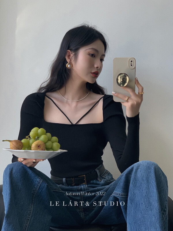 【LE LART】French Hepburn Style Square Neck Puff Sleeve Pullover Knit Sweater Knit Sweater TH106