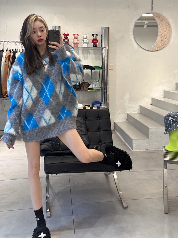 【YT】Retro Lingge Loose Warm Sweater Z60257# PCZ