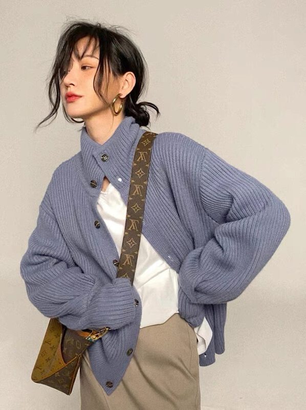 【SUSAN】High-neck one-row buttoned lazy warm sweater 82008# LSW