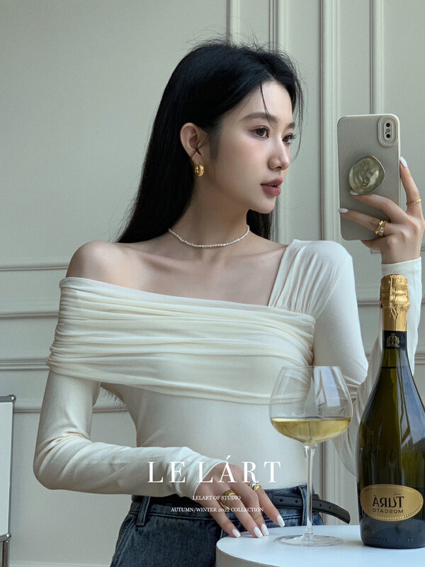 【LE LART】Pure Desire Style, Off-the-shoulder Slim Fit Long-Sleeve T-Shirt YS1-LL5644# JHY