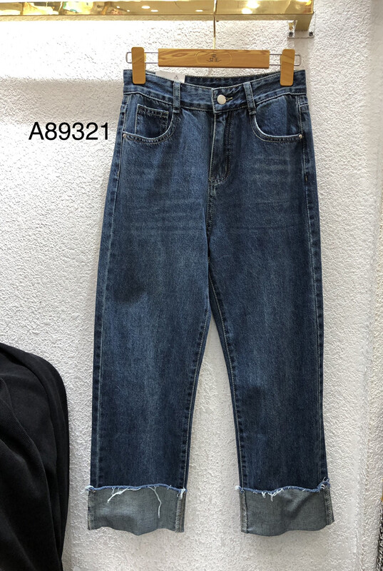 【QUEEN QUEEN】Korean style slim straight jeans A89321# CL