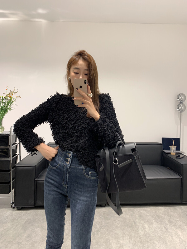 Autumn is new!【VANESSA】Korean beard hair ball shoulder pad Western-style shirt 6833# OZQ