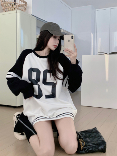 Real shooting real price  winter new Korean version colorblock printing velvet thick loose lazy wind sweater women